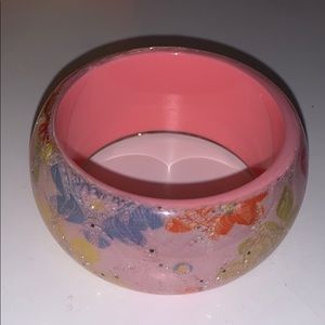 5 Pink with glitter 1” bracelets new used